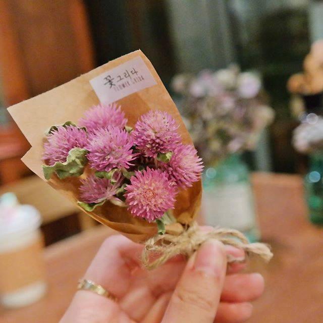 为情人展示最积极心态的早安说说,早安发给最爱的人的句子