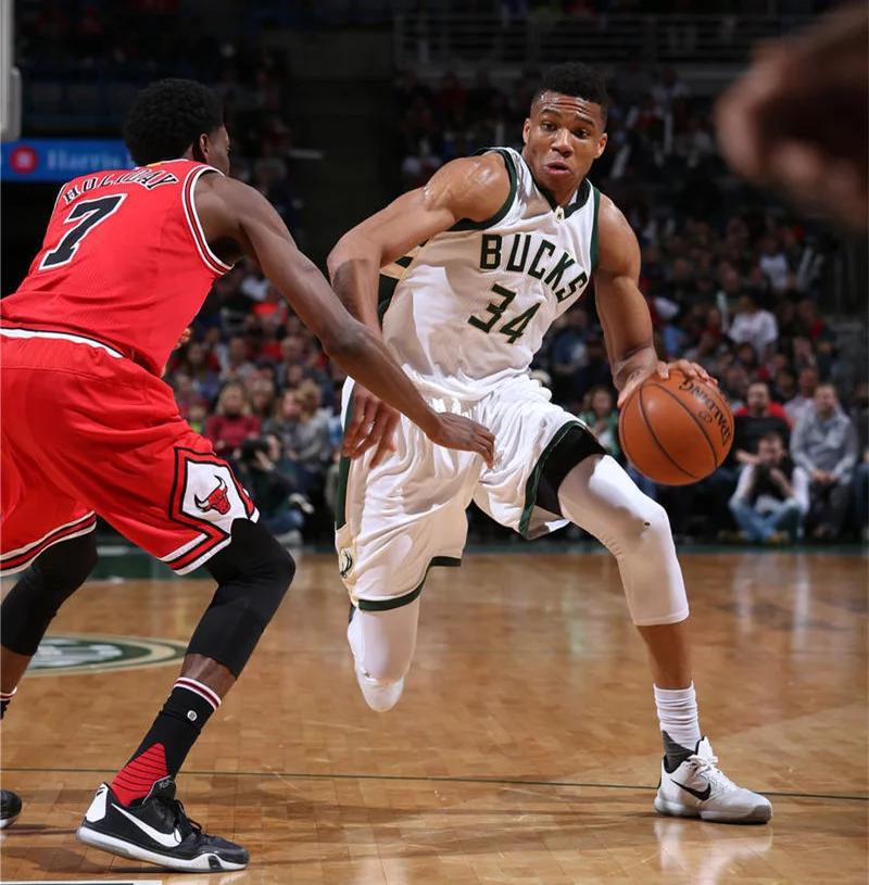 现役nba年薪排行榜,现役nba罗斯的年薪排名多少