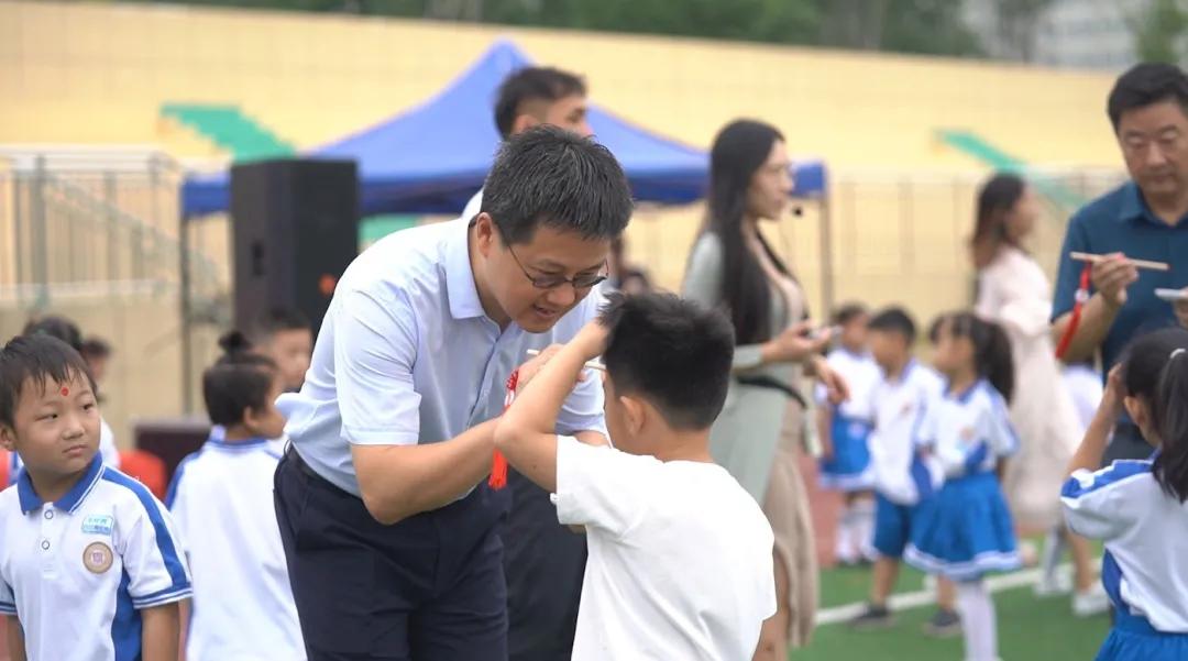 南京市成贤街小学龙池网上报名,南京市成贤街小学成长礼2019