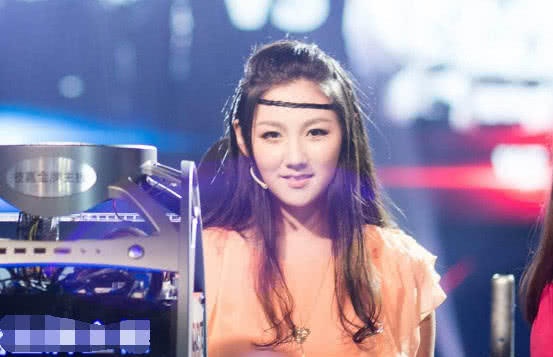 lol小苍现状,小苍为什么不能解说lol了