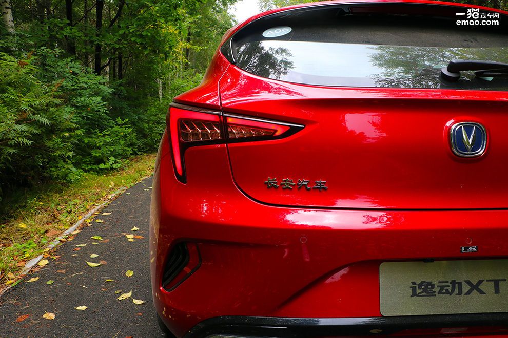 还是最美国产两厢车吗?7.79万起的长安第二代逸动XT怎么样?