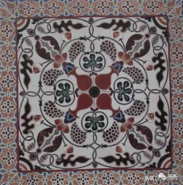 石榴传奇,石榴早在2000多年前经过丝绸之路