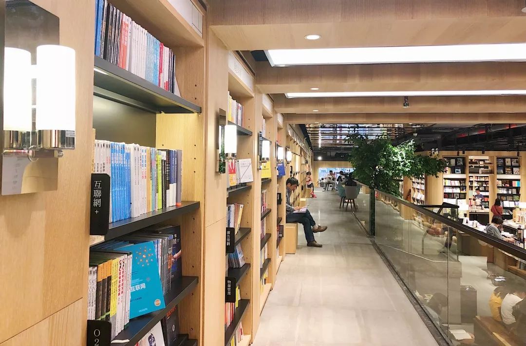 宝安西部中心,宝安中心