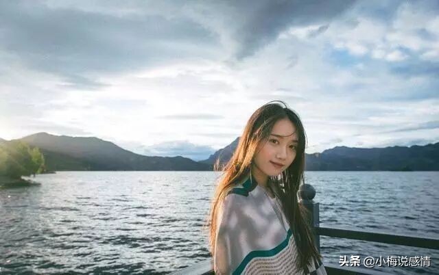 男人怎么称呼你才是爱你五个字的,一个男人这样称呼你证明他真爱了