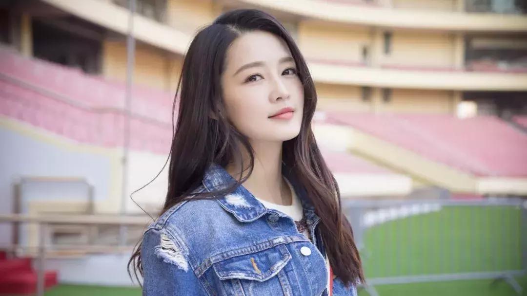 30个简单穿衣搭配,30个穿搭小技巧