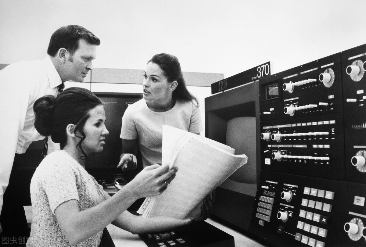 员工嫌弃工资低老板嫌弃工资高,员工嫌弃自己的工资低