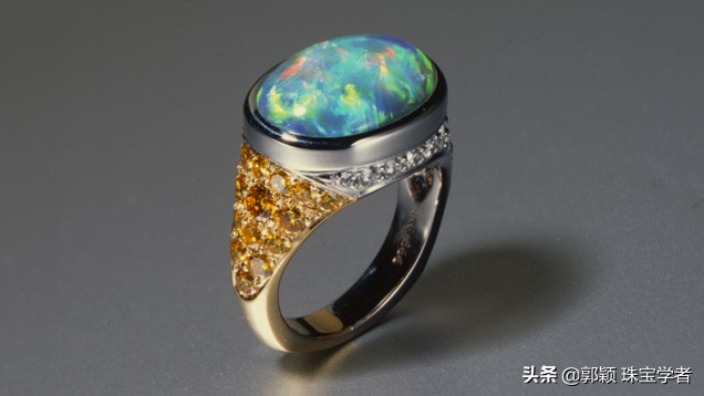 宝石保时捷,宝石欧泊有猫眼吗