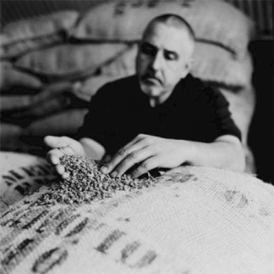 豆子量多便宜，你喝的雀巢咖啡从哪里来？|菁粉说（第8期）