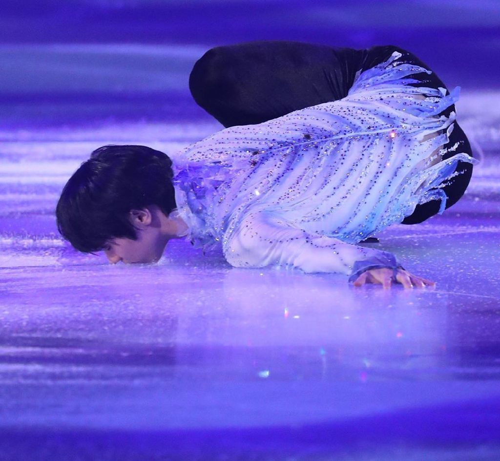 羽生结弦的绝美滑冰照片可保存,羽生结弦冰上唯美绘画