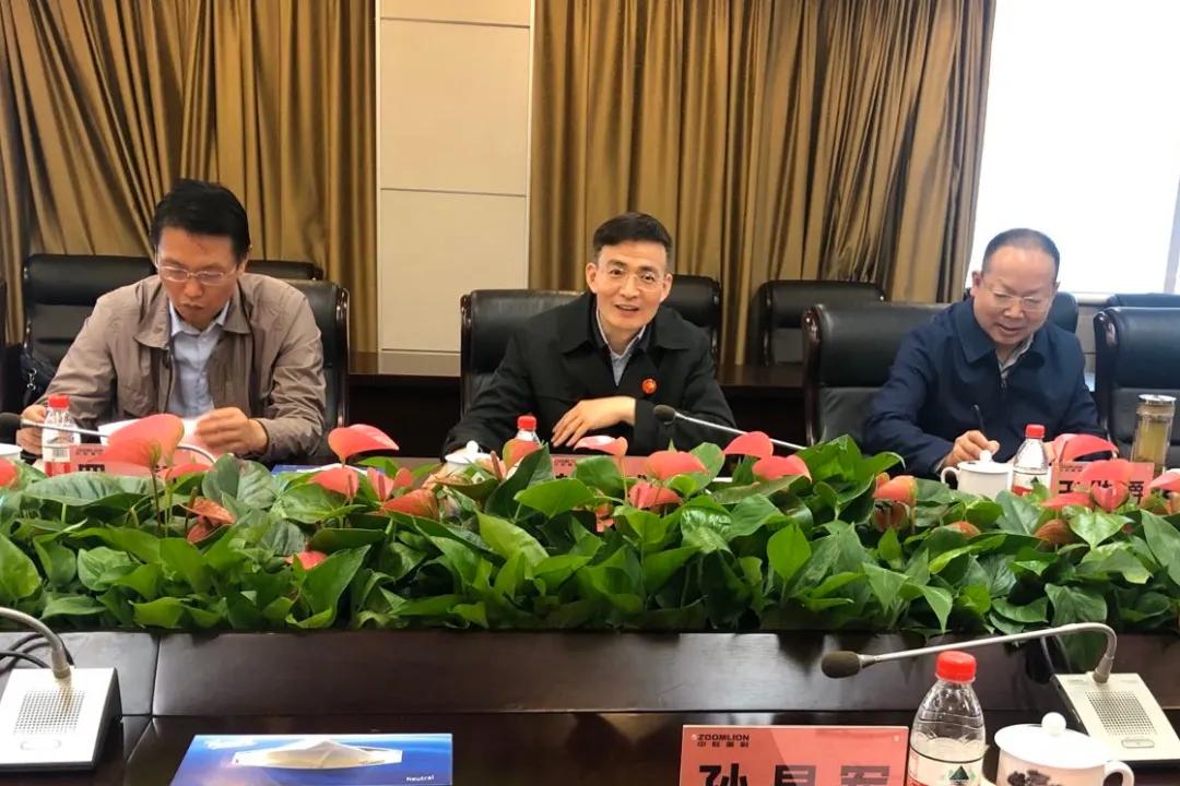 商企互联-彭继球、王勋爵走访调研中联重科和市环保协会