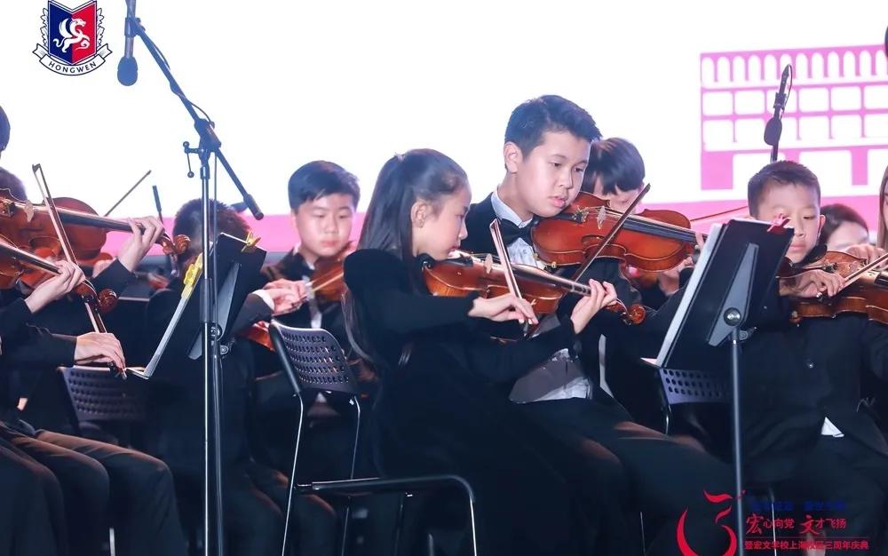 被称为沪上传奇校长,她说出了这所学校在三年内成为黑马的原因