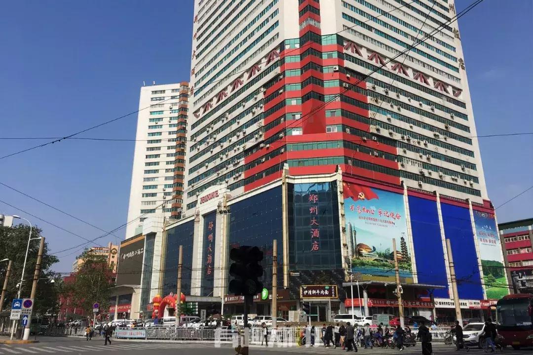 活在郑州|租不出去的房子,安放不下的青春