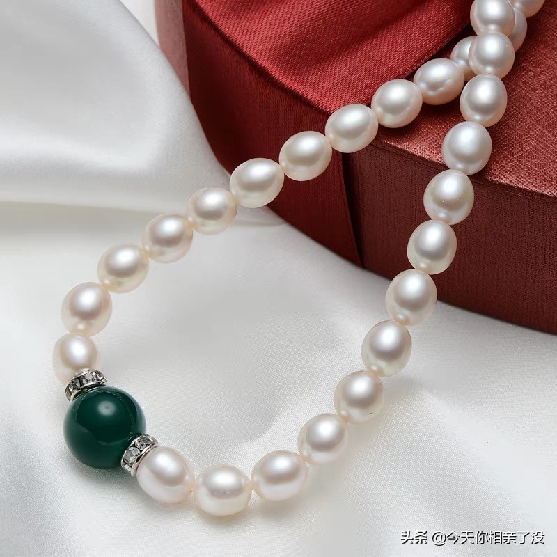 情人节送什么吸引情侣,情人节送什么给对象可以感动