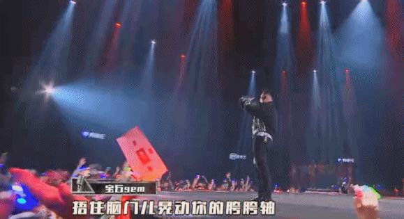 11/08来左边跟我一起画个龙，右边画一道彩虹