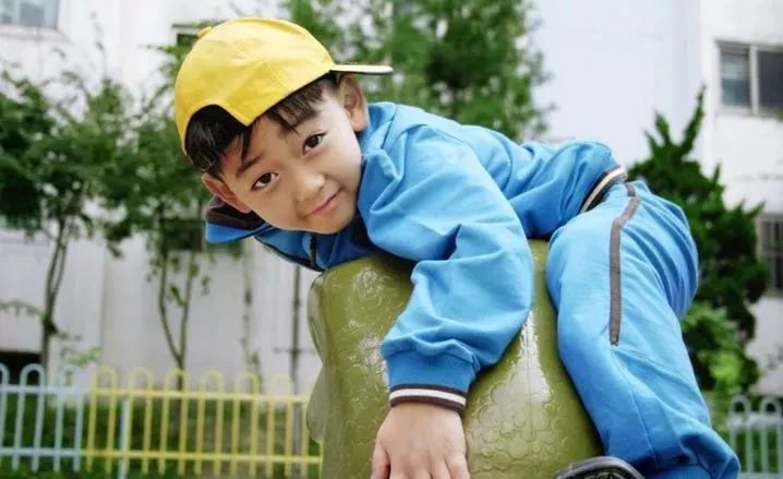 孩子被起外号家长正确做法,孩子被起外号家长怎么和老师沟通