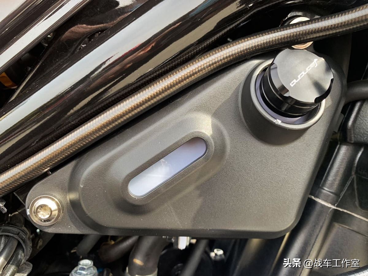 战车弄了一位幼狮500车主的十万块钱，请原谅