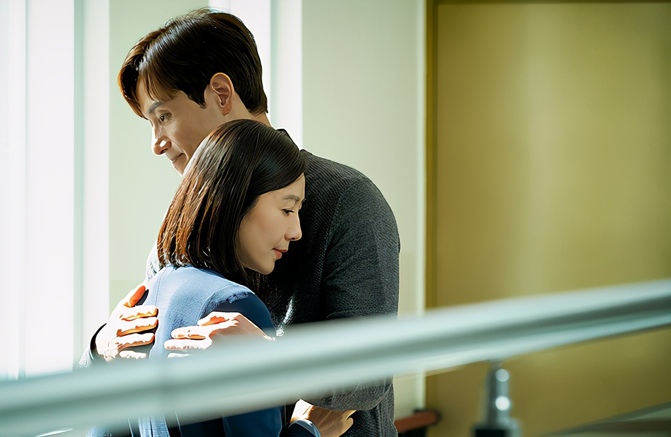 离婚单亲妈妈怎样才可以自立户口,离婚后的我应该如何选择再婚