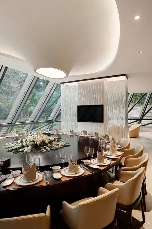 czd閰掑簵,娴锋磱涓栫晫娴锋櫙閰掑簵