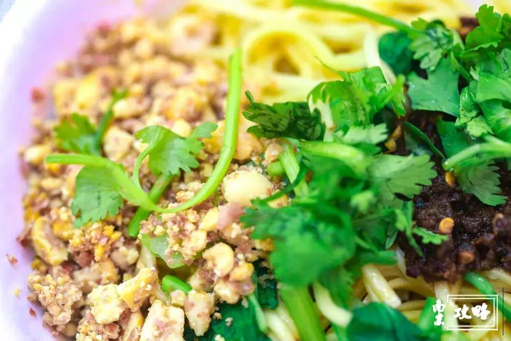 南京最有特色的小巷子,南京小巷美食一条街