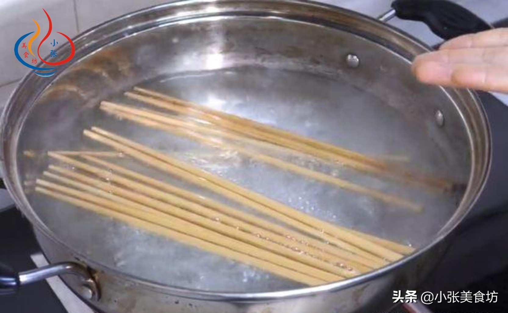 筷子发霉有异味不要扔,发霉的筷子弄干净了还是发霉