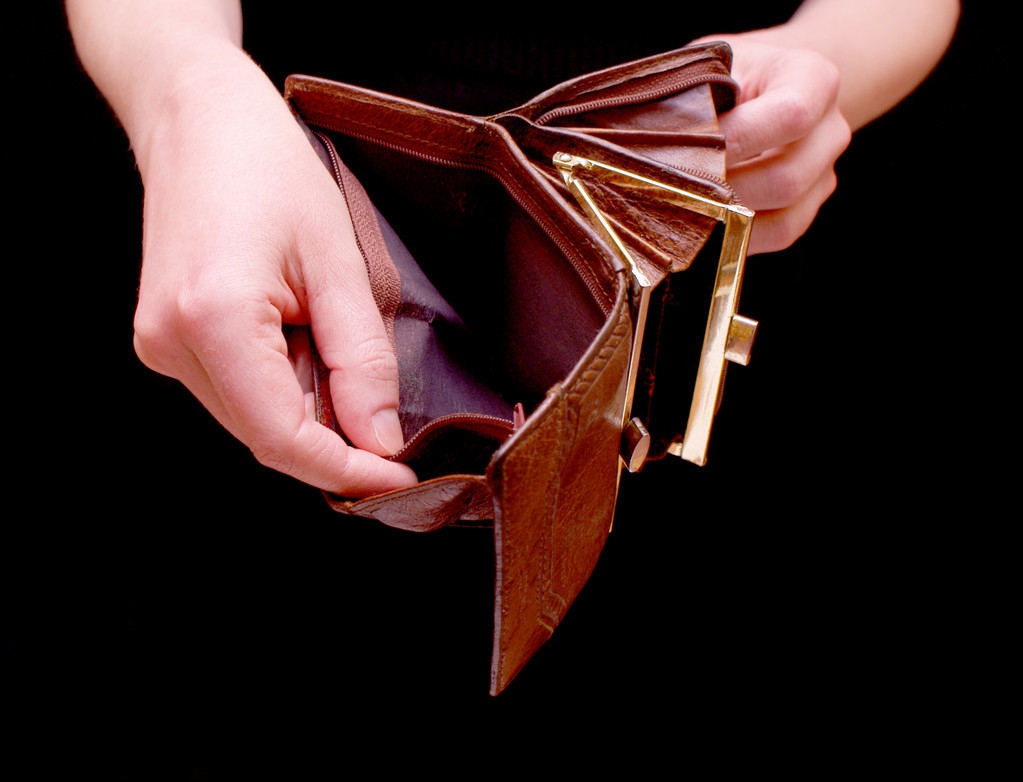 郑州老板开火锅店，利用“10张卡片”，到手800万，看懂你也行