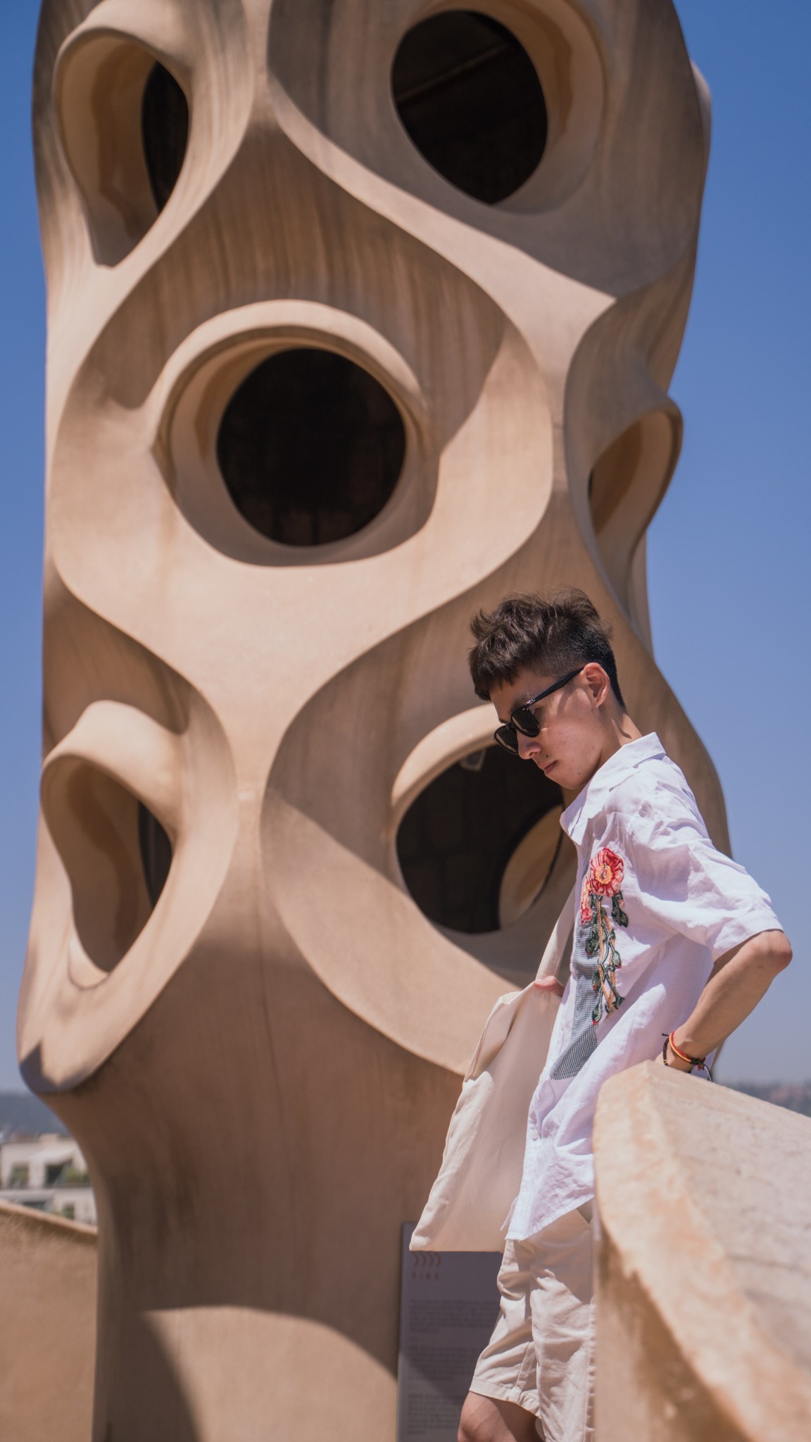 米拉之家烟囱,米拉之家天井