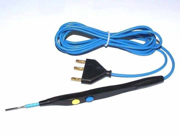 生活中轻轻划一下就血流不止，做手术那么大的切口，为什么不出血