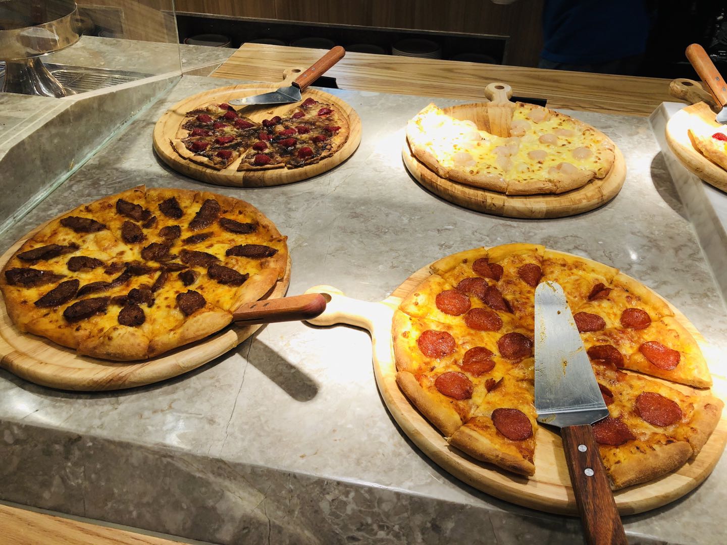 正宗披萨自助餐,好吃又便宜的披萨自助