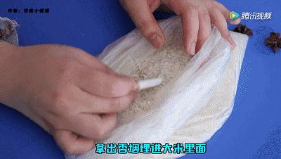 衣柜里放一年的衣服用洗吗,用啥放衣柜里衣服不生虫