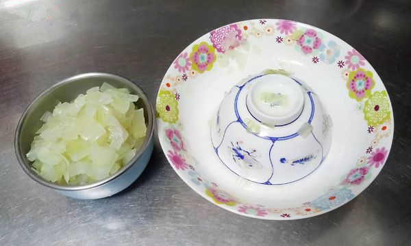 洋葱蒸水对支气管炎咳嗽有效吗,洋葱水是治风寒咳嗽还是风热咳嗽