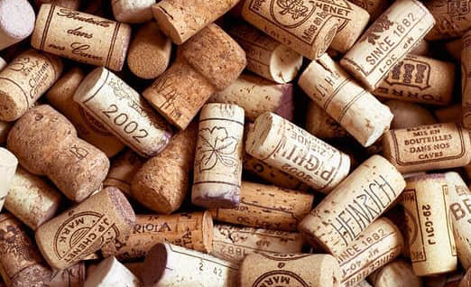三品红酒深度解读,葡萄酒木塞封瓶