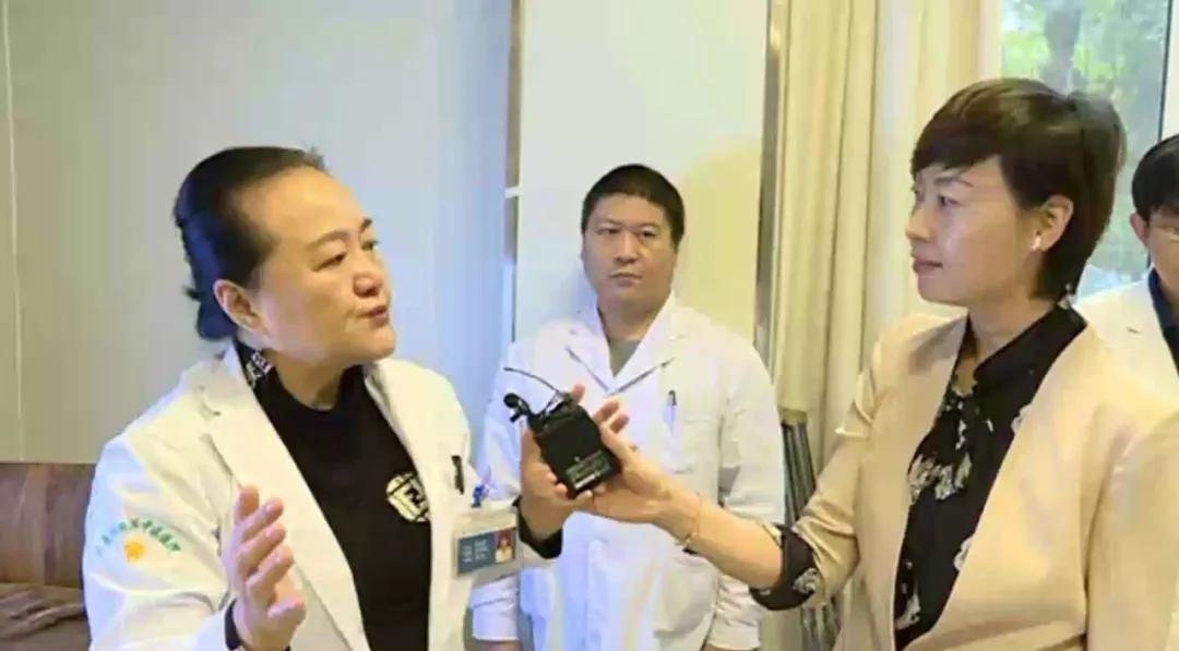 侯丽萍九宫腹诊疗法,侯丽萍养生治病视频