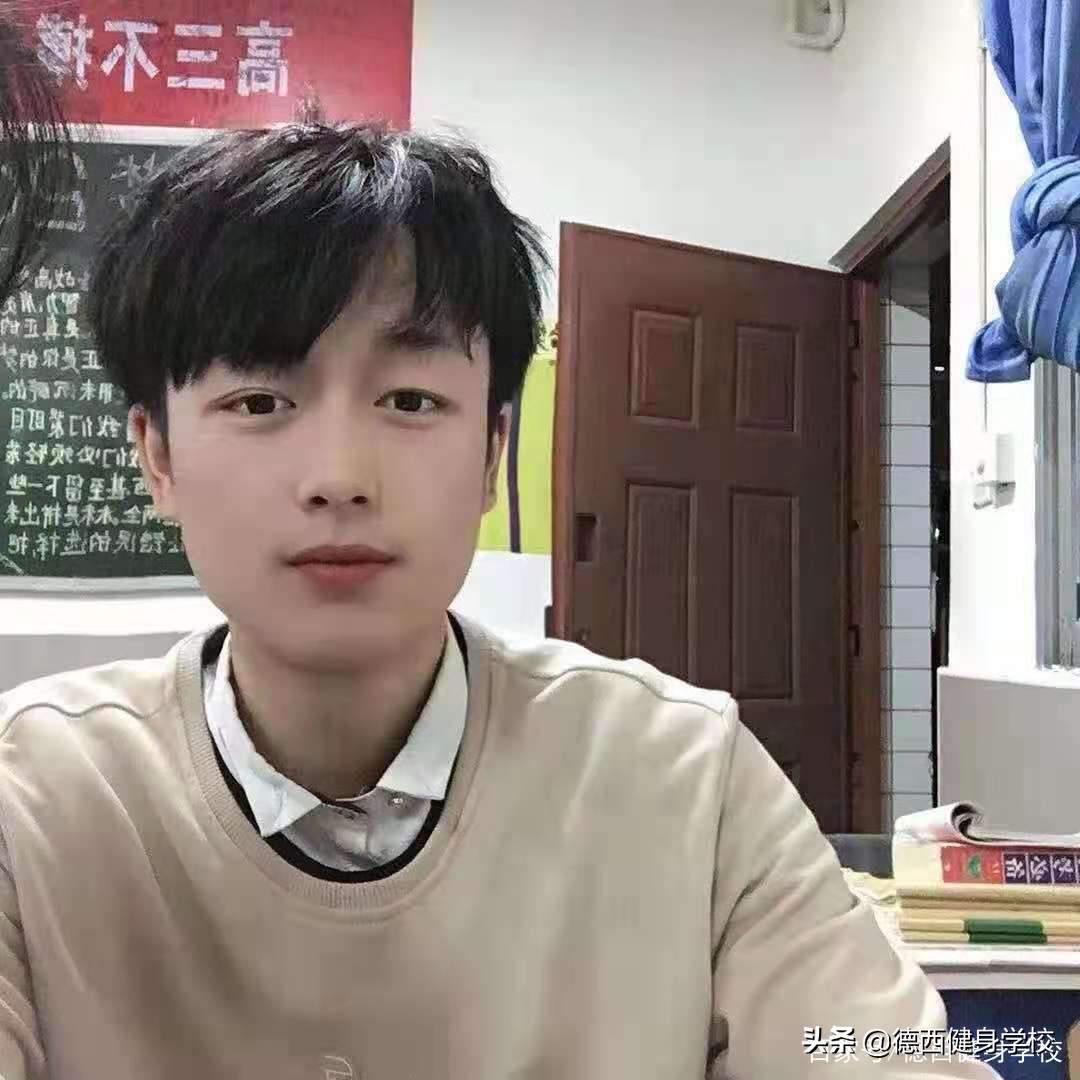 李现健身房视频,李现健身房