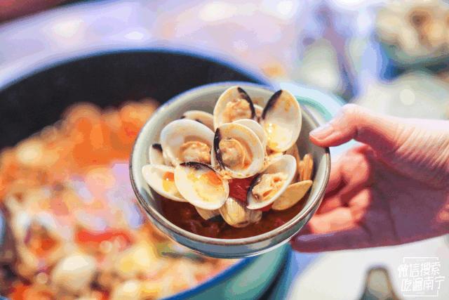 广西南宁富兴街富民夜市,南宁中山路夜市和富兴夜市哪个好