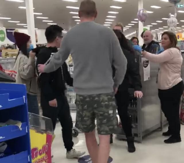 海淘代购奶粉事件,澳洲代购奶粉冲突