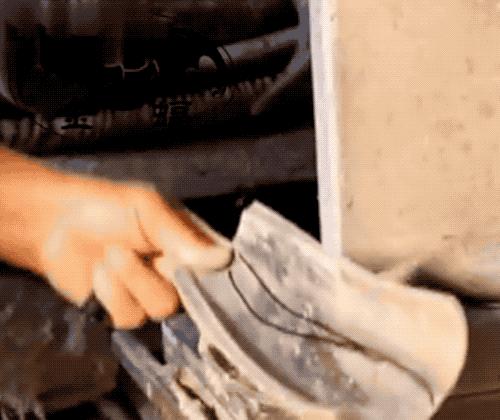 牛角梳:怎么从圆圆一个大牛角到平平无奇一把梳?