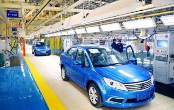 十年磨一剑?国产铃木天语要出口,网友:丢出国际笑话!