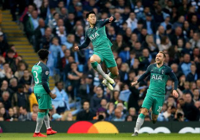 绣花针还是攻城锤？从欧冠看当今足坛力量流的*攻反**