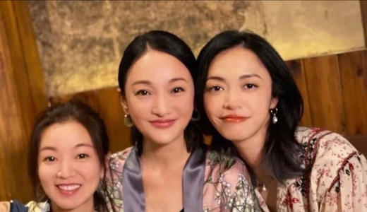 姚晨穿露脐装图片,姚晨穿黑色连体裤图片