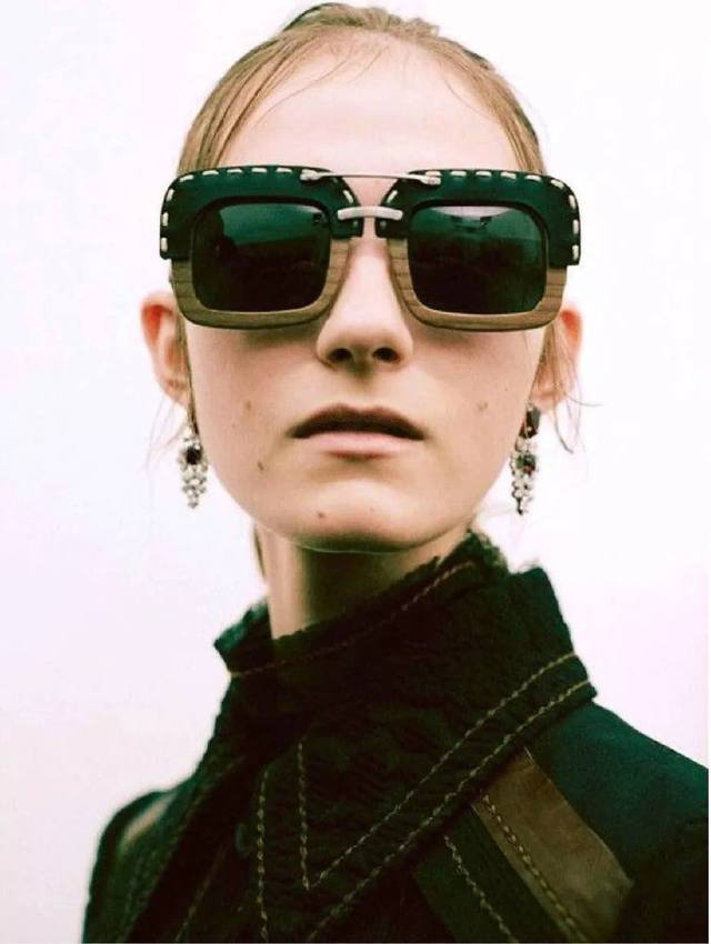 怎么样看自己脸型适合哪种墨镜,如何根据脸型选择适合自己的墨镜