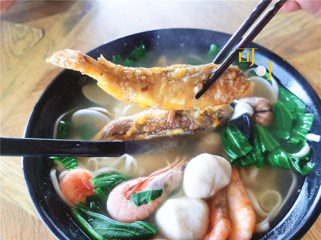 象山古渔村海鲜面,象山海鲜面白汤