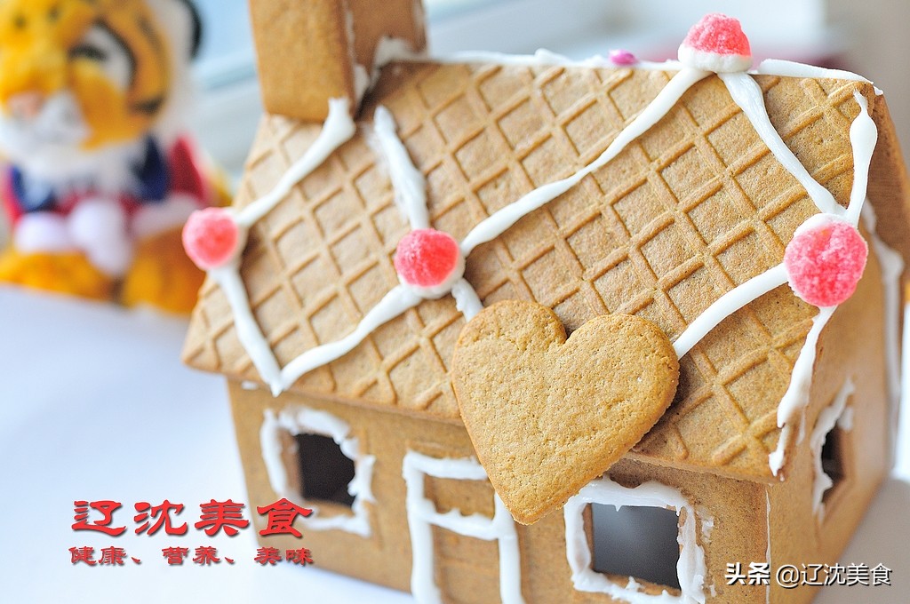 在宜家找到一个能吃的房子，一边拼接一边吮手指头