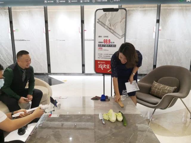 执手•春播在线--喜力瓷砖2020年大商运营攻略品牌直播圆满举行