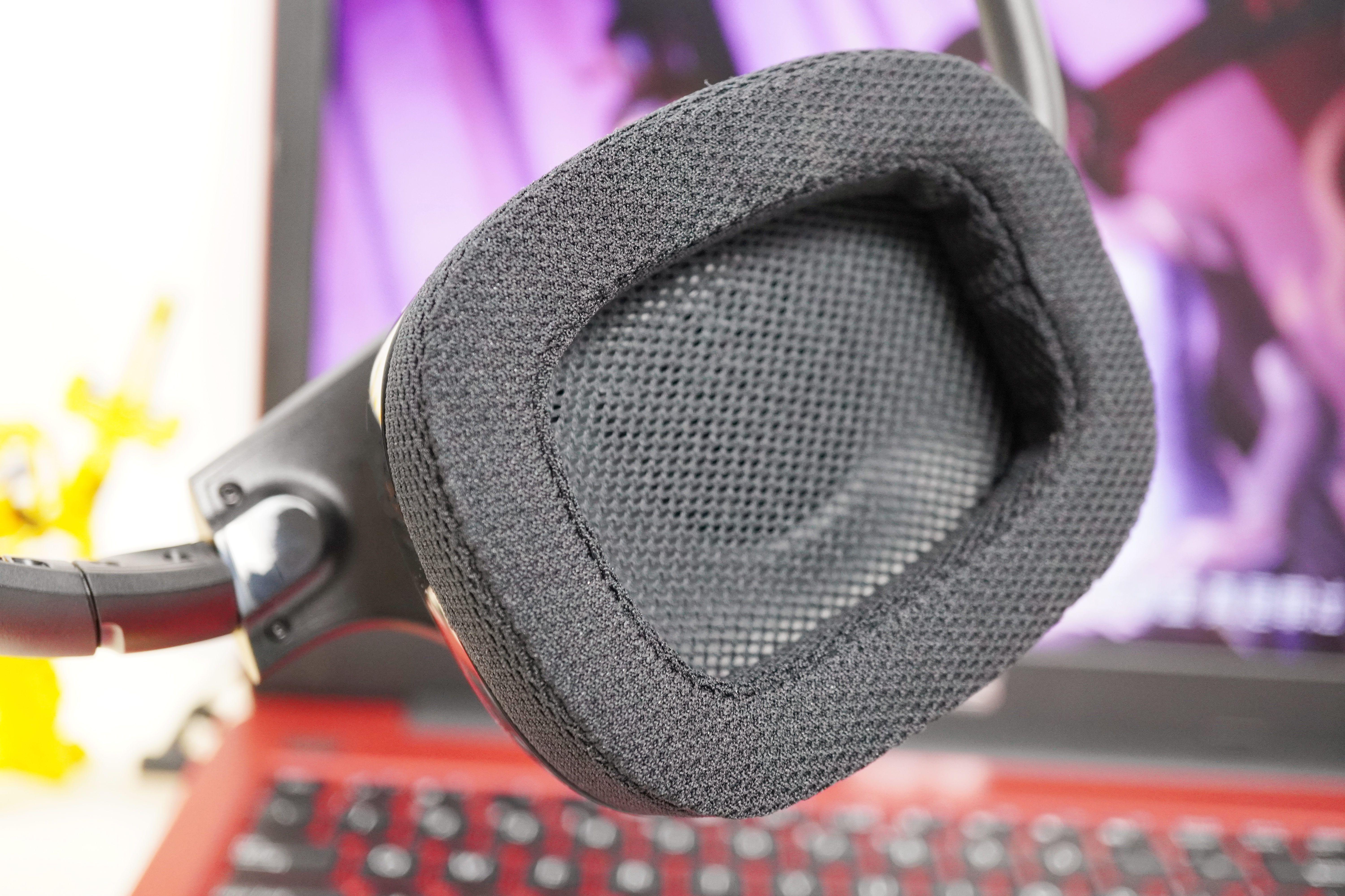 罗技g633srgb耳机测评,稳定连接无线耳机