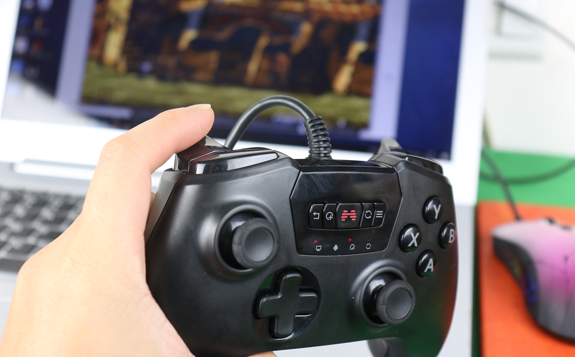 北通斯巴达2手柄怎么选,100以内北通手柄