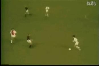 克鲁伊夫c罗盘带,足球教练克鲁伊夫盘带训练