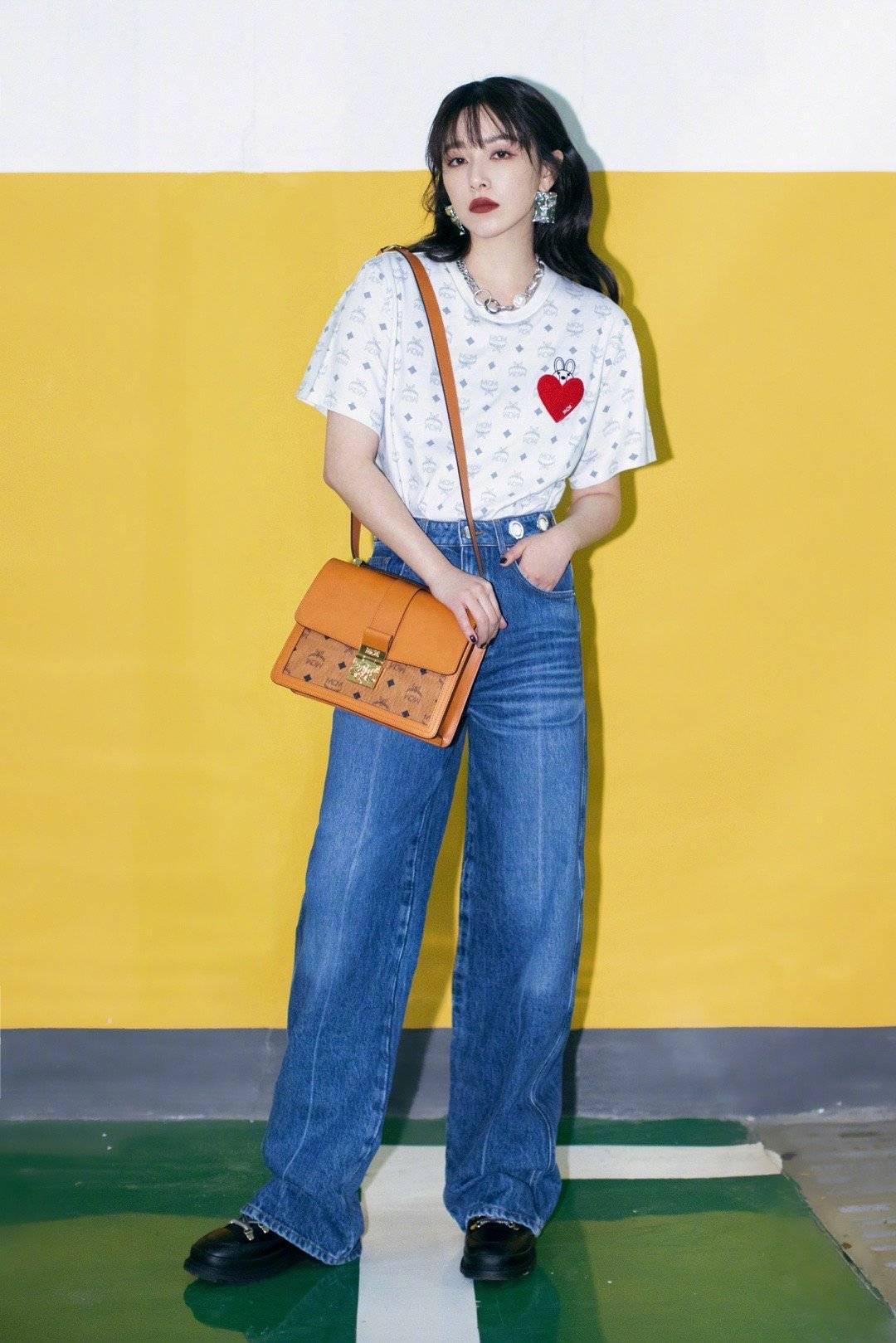 阚清子穿红裙图片,阚清子红裙