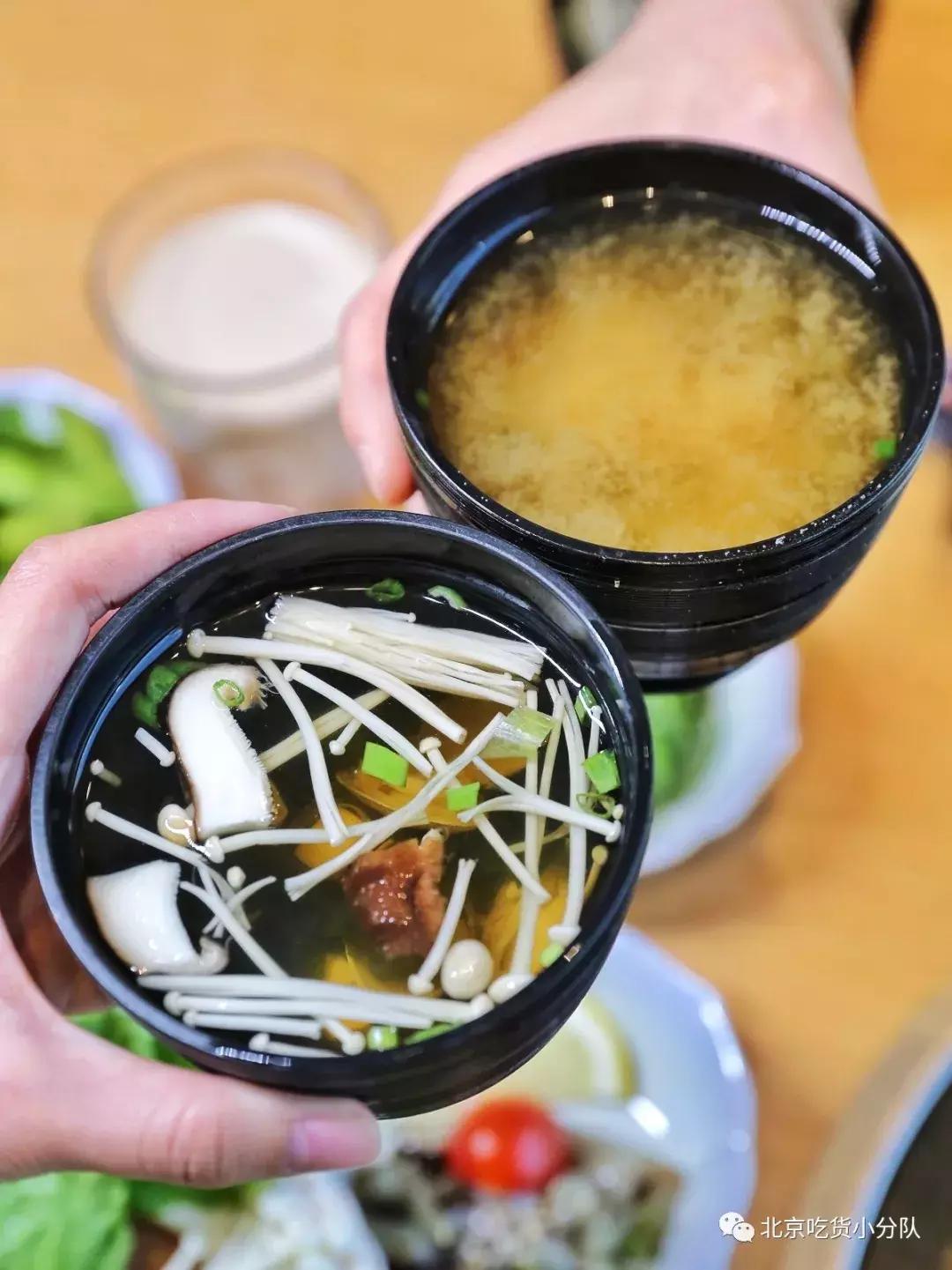 给自助餐老板上一课抖音,吃自助给老板上一课抖音