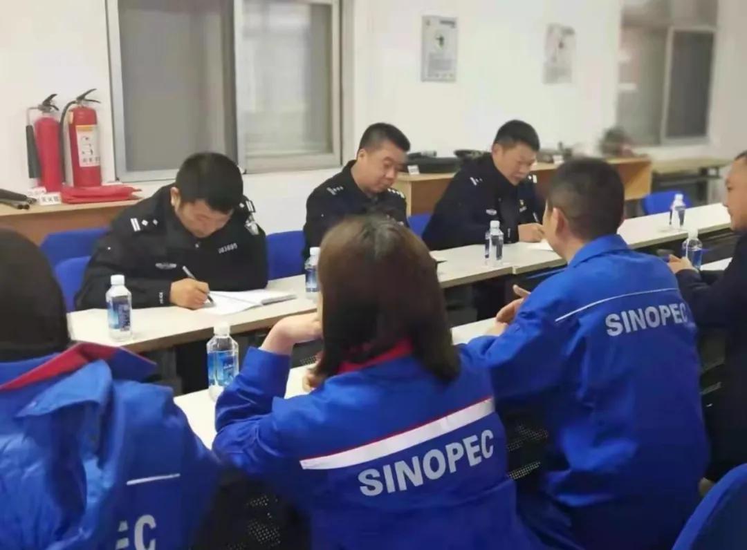 【服务“三高四新”战略】芷江县公安局“三管齐下”护航园区高质量发展