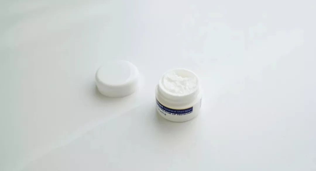 适合大干唇的变色唇膏,2022唇膏推荐测评红黑榜